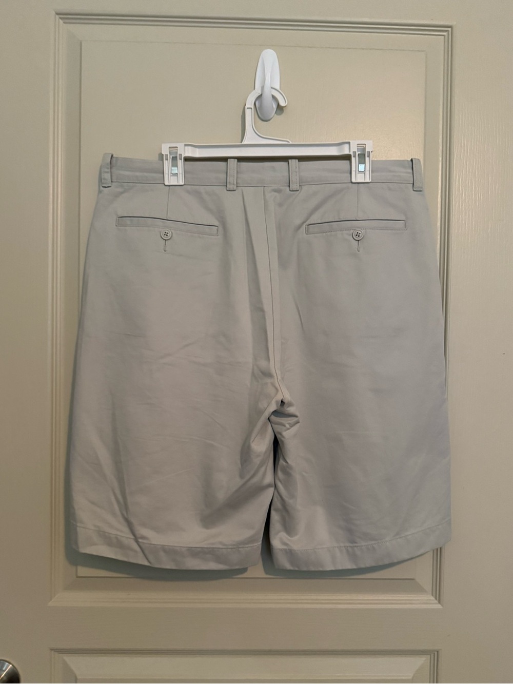 J. Crew Light Tan Men’s Chino Shorts - Picture 2 of 5
